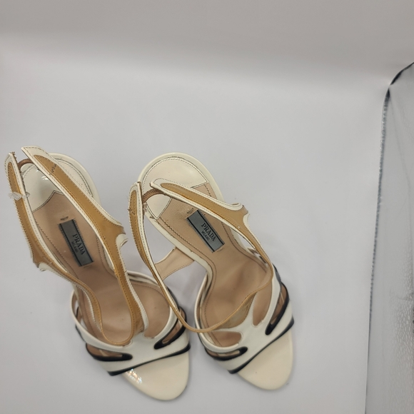 Prada Flame Patent Leather Sandals Size 40 with Box and Dust bag - Picture 5 of 5